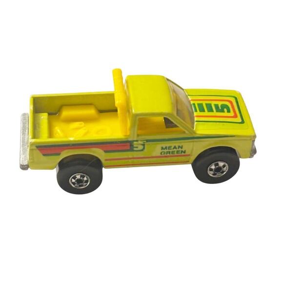Hot Wheels Mean Green Tow Truck Lime Green Yellow Vintage 1982 - Picture 1 of 6
